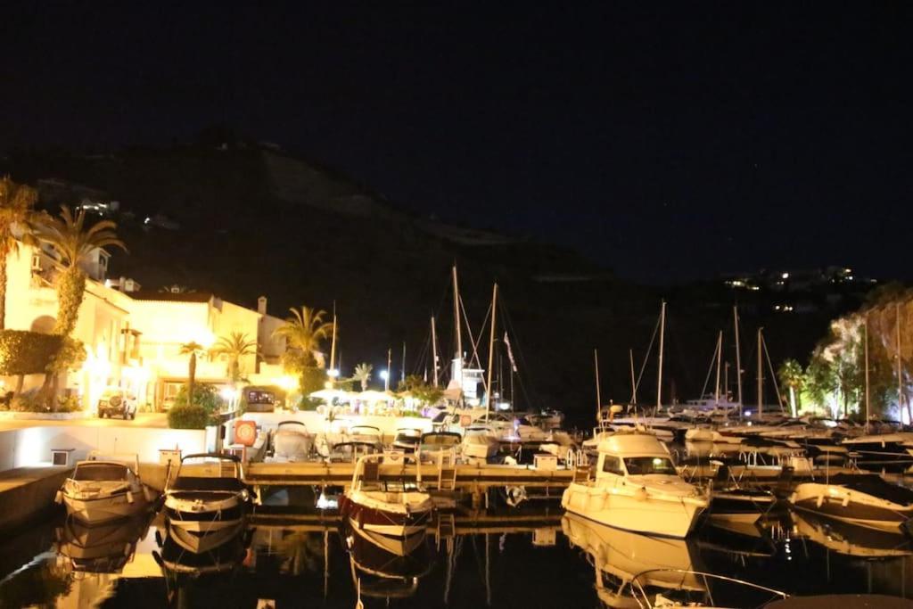Aida En Marina Del Este Almuñécar Exteriör bild